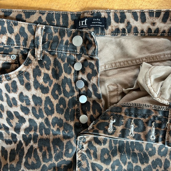 Pants - Picture 3 of 4